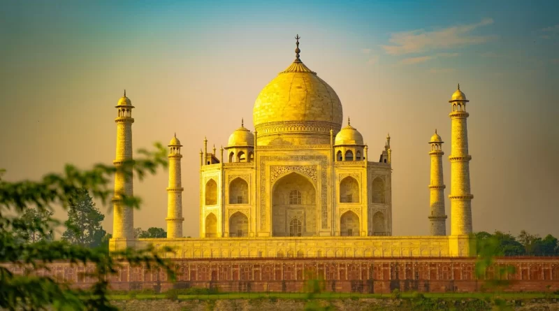 FAQs for Taj Mahal Tour Packages