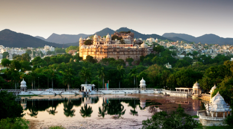 Golden Triangle Tour with Udaipur