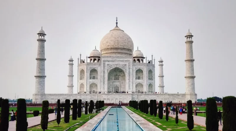 The Taj Mahal – Visit India’s Favourite Heritage Monument In 2024!
